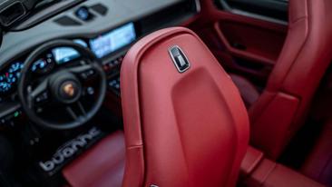 Porsche 992 I Carrera 4S — photo 38