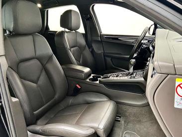 Porsche Macan Electrique S — photo 13