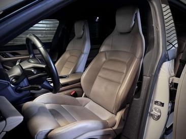 Porsche Taycan 4S — photo 5