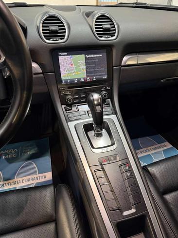 Porsche 718 Cayman — photo 11