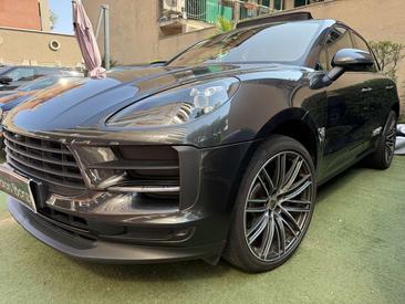 Porsche Macan Electrique Base — photo 11