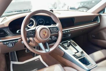 Porsche 992 I Targa 4 — photo 9