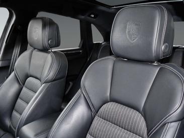 Porsche Macan Electrique T — photo 5