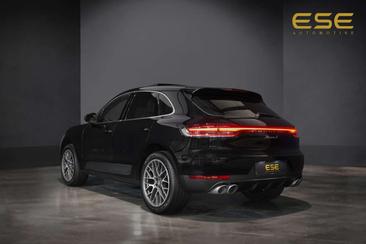 Porsche Macan Electrique S — photo 3