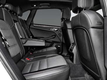 Porsche Macan Electrique T — photo 16