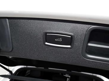 Porsche Macan Electrique T — photo 19