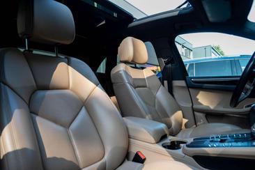 Porsche Macan Electrique S — photo 23