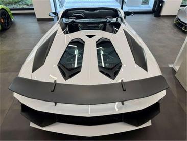 Lamborghini Aventador SV — photo 6