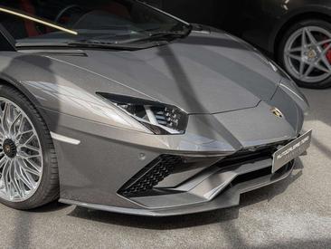 Lamborghini Aventador Roadster — photo 8