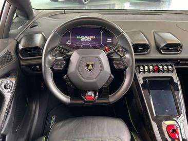Lamborghini Huracán Evo Spyder — photo 11