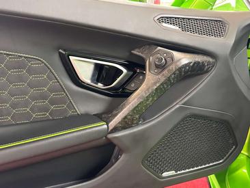Lamborghini Huracán Evo Spyder — photo 18
