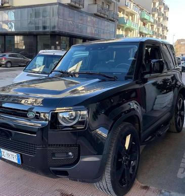 Land Rover Defender 90 X-Dynamic SE 3.0d I6 Mhev 250cv Auto — photo 3