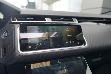 Land Rover Range Rover Velar S 2.0 P400e — photo 22