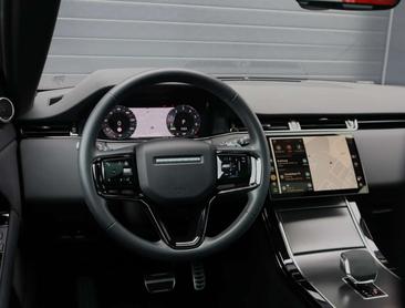 Land Rover Range Rover Evoque P300e PHEV AWD Dynamic HSE — photo 10
