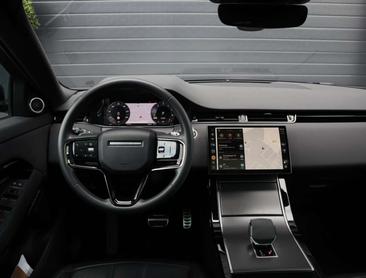 Land Rover Range Rover Evoque P300e PHEV AWD Dynamic HSE — photo 11