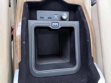 Land Rover Range Rover D275 Vogue — photo 16
