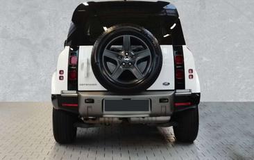 Land Rover Defender 90 X-Dynamic SE 3.0D I6 200 CV AWD Auto — photo 5