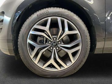 Land Rover Range Rover Evoque D200 R-Dynamic SE — photo 9