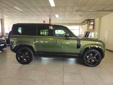Land Rover Defender 110 X-Dynamic SE Awd 3.0d Mhev 250cv Auto — photo 4