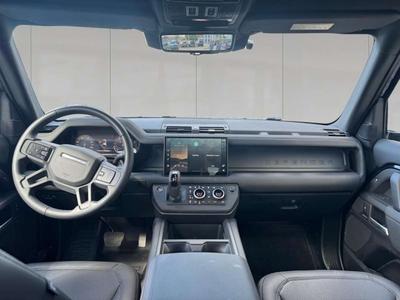 Land Rover Defender 110 D250 X-Dynamic SE 7SEATS