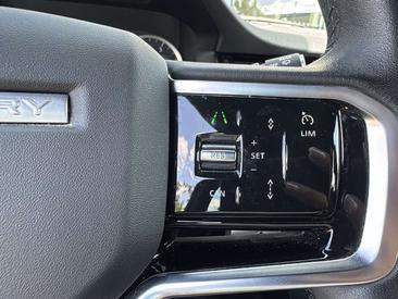 Land Rover Discovery Sport D200 R-Dynamic SE SHZ ACC LED — photo 23