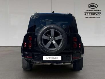 Land Rover Defender 110 D250 X-Dynamic SE 7SEATS — photo 6