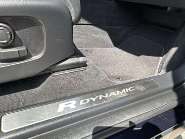 Land Rover Discovery Sport D200 R-Dynamic SE SHZ ACC LED — photo 27