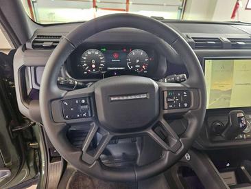 Land Rover Defender 110 X-Dynamic SE Awd 3.0d Mhev 250cv Auto — photo 23