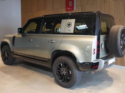 Land Rover Defender 110 D250 X-Dynamic