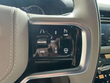 Land Rover Range Rover Velar D300 R-Dynamic SE CAM, HUD, SD — photo 16
