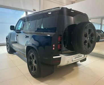 Land Rover Defender 110 SE AUTOCARRO 3.0D I6 200 CV AWD Auto — photo 3
