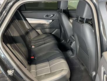 Land Rover Range Rover Velar R-Dynamic S 2.0D I4 204 CV — photo 14