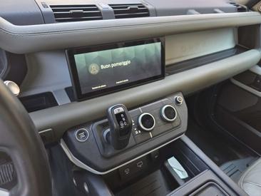 Land Rover Defender 90 X-Dynamic HSE 3.0d I6 Mhev — photo 6