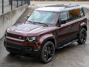 Land Rover Defender 110 D300 MHEV — photo 2