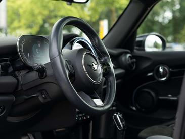 Mini 5 Portes JCW Cooper S — photo 3
