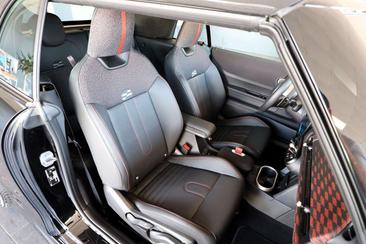 Mini Cabrio JCW Cooper — photo 15