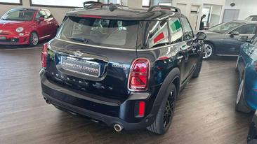 Mini Countryman COOPER S — photo 3