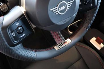 Mini Cabrio JCW Cooper — photo 21