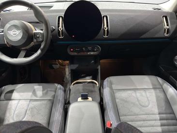 Mini Countryman Classic One D — photo 15