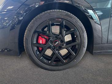 Mini Cabrio John Cooper Works — photo 9