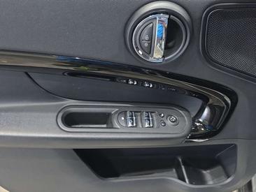 Mini Countryman Classic Cooper D — photo 9