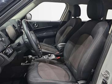Mini Countryman Classic Cooper D — photo 10