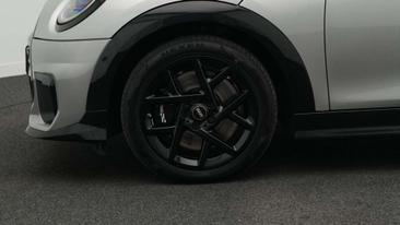 Mini Cabrio JCW Cooper — photo 12
