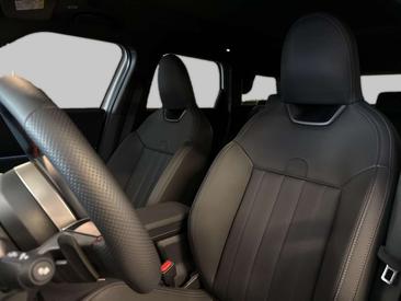 Mini Countryman JCW Electric — photo 14