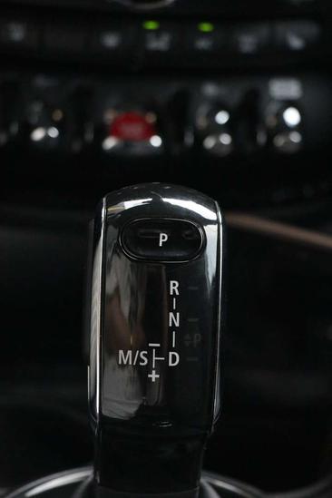Mini Clubman Essential Cooper — photo 20