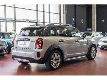 Mini Countryman COOPER SE — photo 2