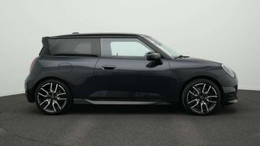 Mini Cooper E JCW — photo 3