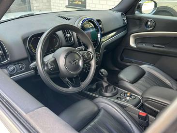 Mini Countryman Yours Cooper SE — photo 22