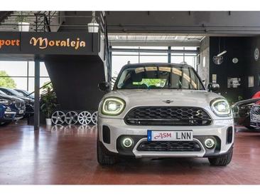 Mini Countryman COOPER SE — photo 20
