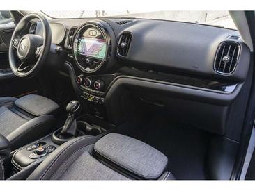 Mini Countryman COOPER SE — photo 23
